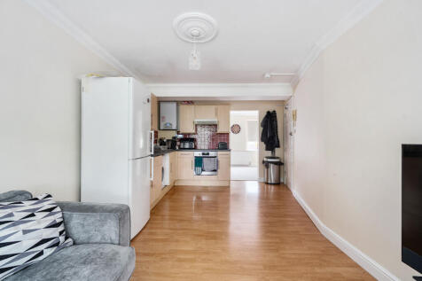 1279747-2-6825e48...