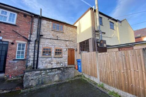 3 the squarerear.jpg