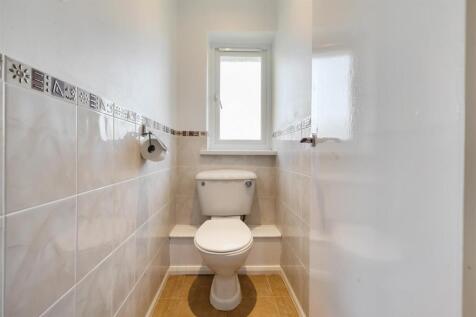 Toliet