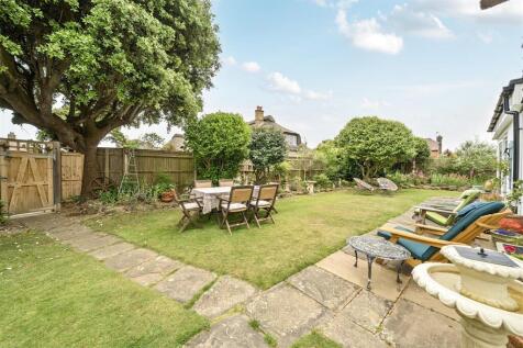 South Facing Garden