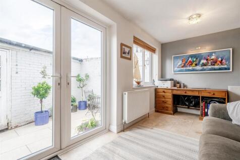 Extended Living Area