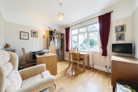Office/Bedroom 3