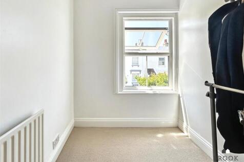 01323 438506