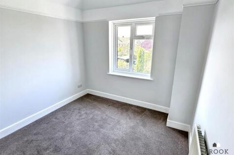 01323 438506
