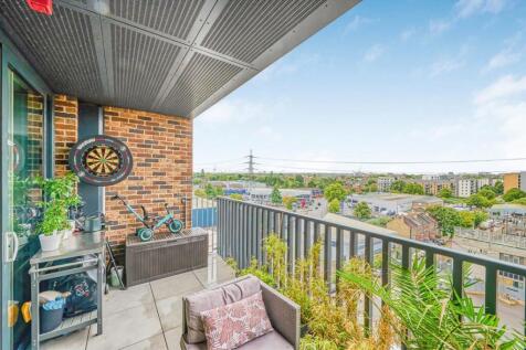 Property Image 4