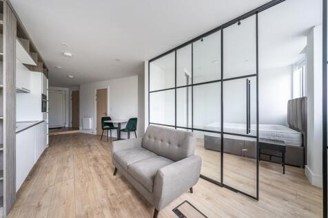 77-Capella-Court-8