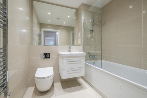 128-Whyteleafe-Ho...