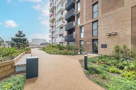 one-maidenhead-co...