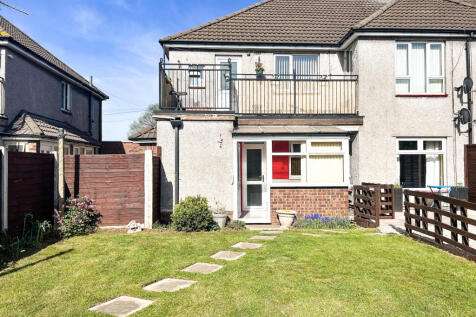 Two-Bed Ground Floor Flat with South-Facing Garde