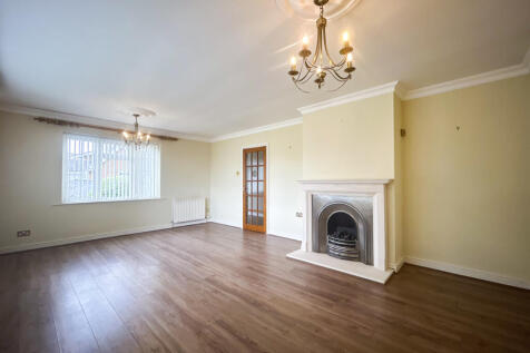 Lounge / Dining Room