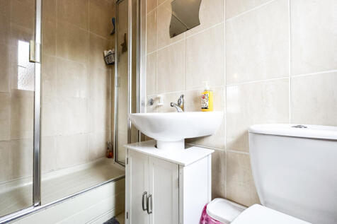 En-Suite Shower