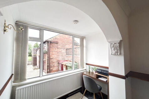 Office / Snug