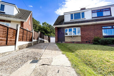 Charming Three-Bedroom Semi-Detached Home in Quie