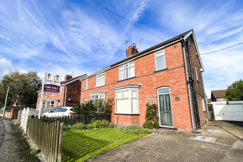 Spacious Three-Bed Semi with Parking, Garden &amp; No