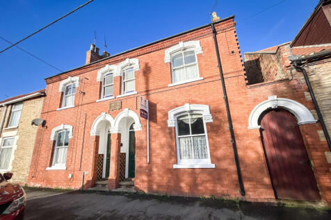 Spacious Period Property full of character | King