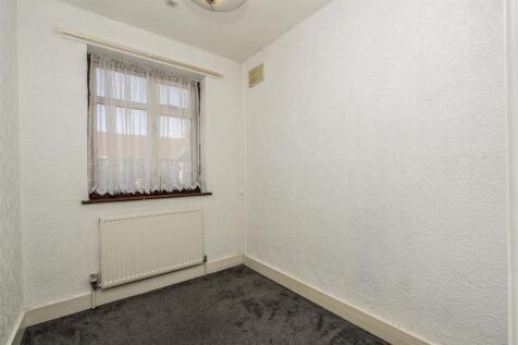 Davidson Frost-Wellings, DFW.Deanscroft Avenue, Be