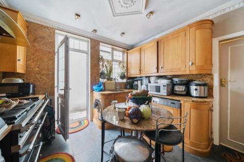 Davidson Frost-Wellings, DFW, Brockley Close, Stan