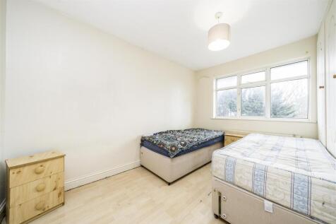 Davidson Frost-Wellings, DFW, Felbridge Avenue, St