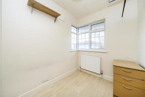 Davidson Frost-Wellings, DFW, Felbridge Avenue, St