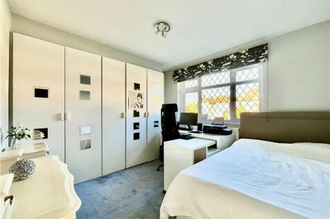 Davidson Frost-Wellings, DFW, Brockley Avenue, Sta