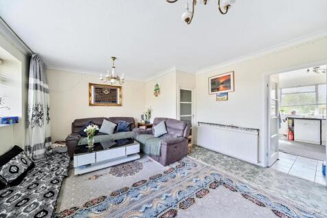 Davidson Frost-Wellings, DFW, Watling Court, Stanm