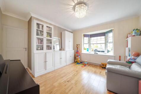 Davidson Frost-Wellings, DFW, College Road, Living