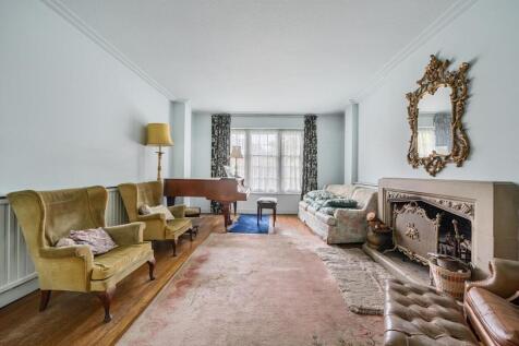 Davidson Frost-Wellings, DFW, Brockley Ave, Living