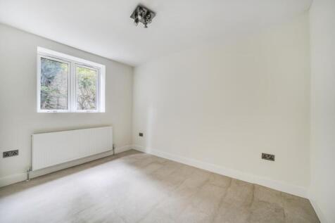 Davidson Frost-Wellings, DFW, Hewett Close, Stanmo