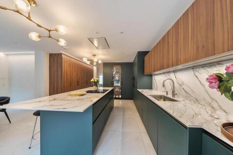 Davidson Frost-Wellings, DFW, Uxbridge Road, Kitch