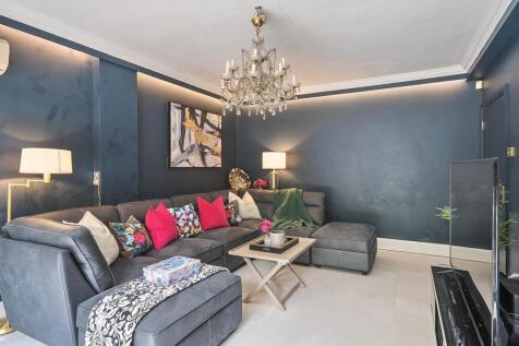 Davidson Frost-Wellings, DFW, Uxbridge Road, Sttin