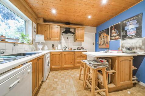 Davidson Frost-Wellings, DFW, Holland Close, Stanm