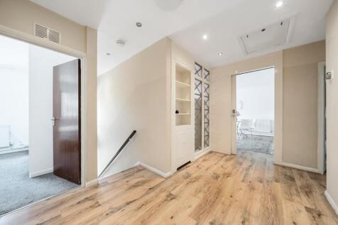 Davidson Frost-Wellings, DFW, White House Drive, H