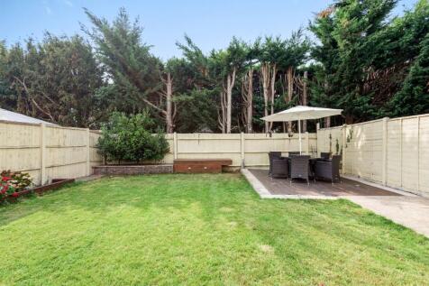 Davidson Frost-Wellings, DFW, Jellicoe Gardens, St