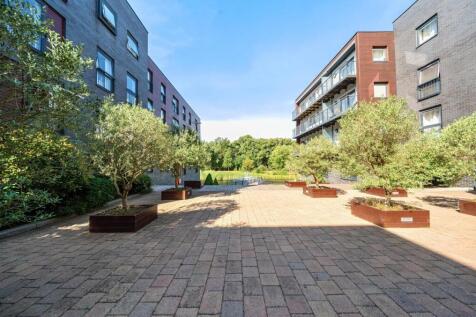 Davidson Frost-Wellings, DFW, Monarch Court, Stanm