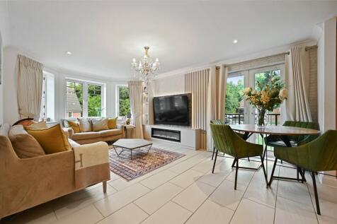 Davidson Frost-Wellings, DFW, Casel Court, Living 