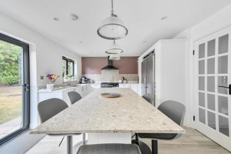 Davidson Frost-Wellings, DFW, Talman Grove, Table 
