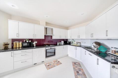 Davidson Frost-Wellings, DFW, Bartholomew Court, E