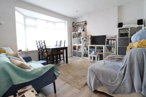 Living Room.jpg