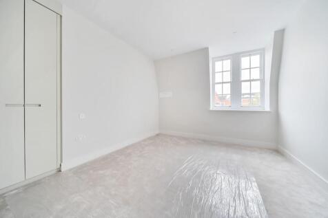 Davidson Frost-Wellings, DFW, Finchley Road, Londo