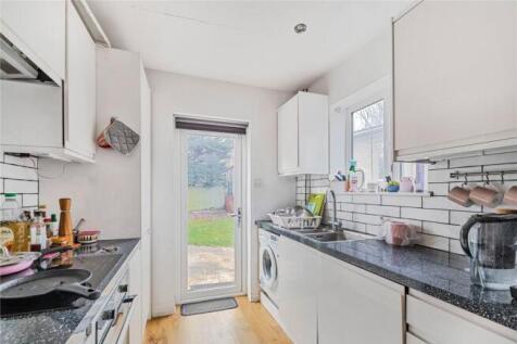 Davidson Frost-Wellings, DFW, Eaton Close, Kithche