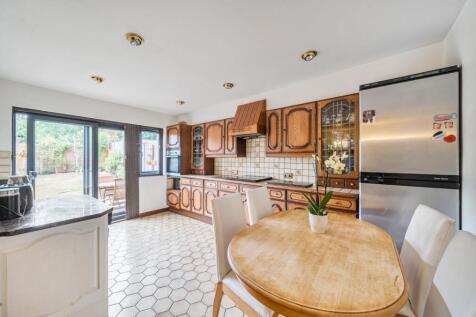 Davidson Frost-Wellings, DFW, Chartley Avenue, Sta