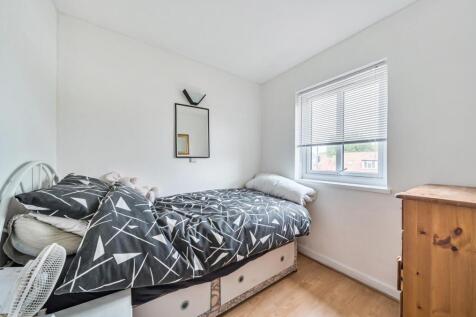 Davidson Frost-Wellings, DFW, Chartley Avenue, Sta