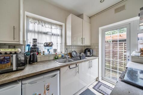 Davidson Frost-Wellings, DFW, Springfield Close, S