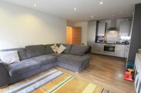 Living Room.jpg