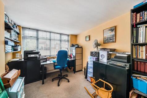 Davidson Frost-Wellings, DFW, Barn Crescent, Stanm