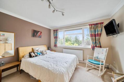 Davidson Frost-Wellings, DFW, Barn Crescent, Stanm