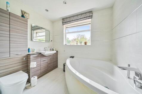 Davidson Frost-Wellings, DFW, Barn Crescent, Stanm