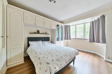 Davidson Frost-Wellings, DFW, Silverston Way, Bedr