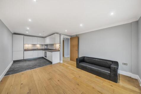 Davidson Frost-Wellings, DFW, Curve Court, Victori