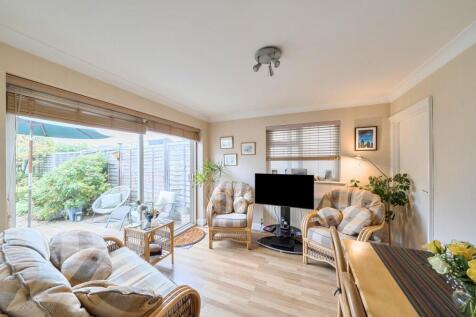 Davidson Frost-Wellings, DFW, College Hill Road, H